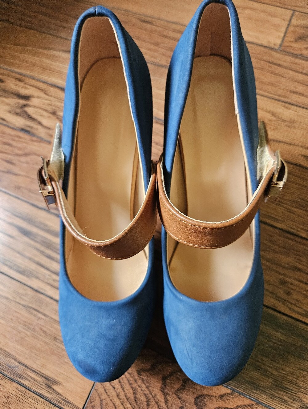 Classic Navy Mary Jane Platform Heels with Brown Strap - Picture 9 of 11
